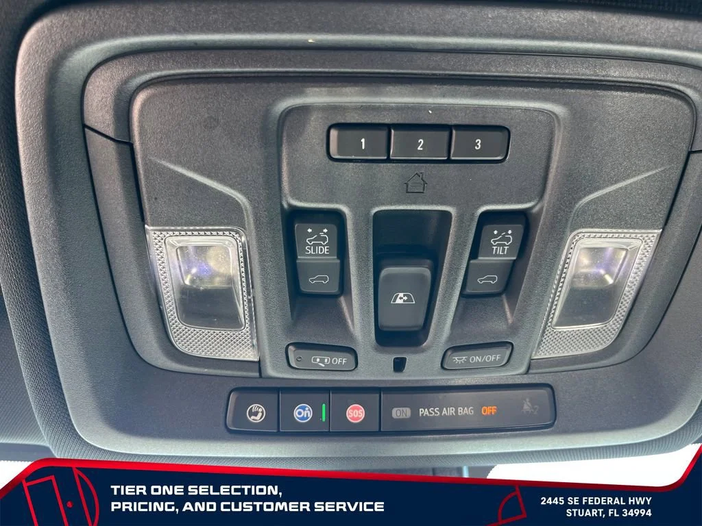 Used 2021 DARK SKY METALLIC GMC AT4 image 28