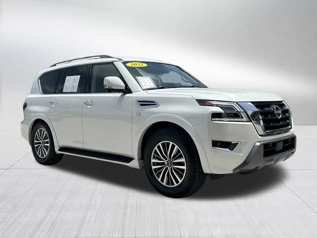 Certified Used 2022 White Nissan SL image 3