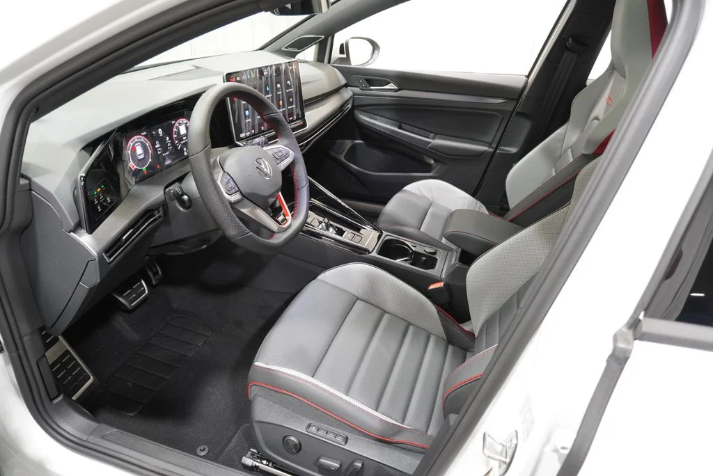 New 2026  Volkswagen 2.0T SE image 9