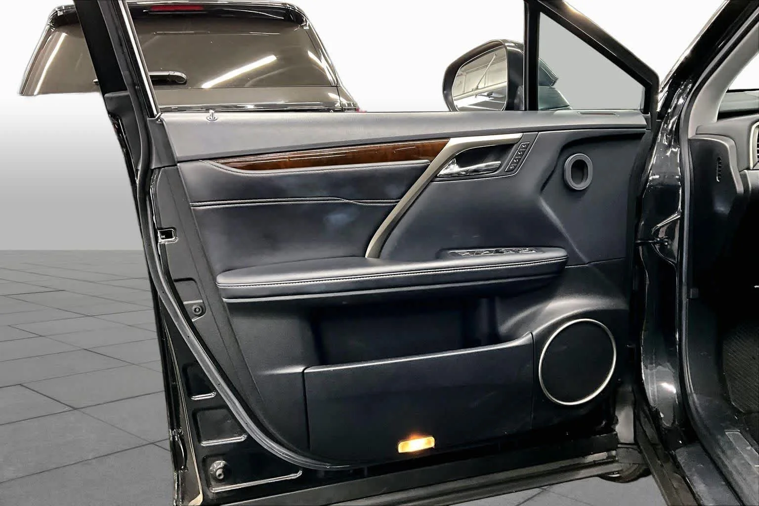 Used 2019 Caviar Lexus  image 21