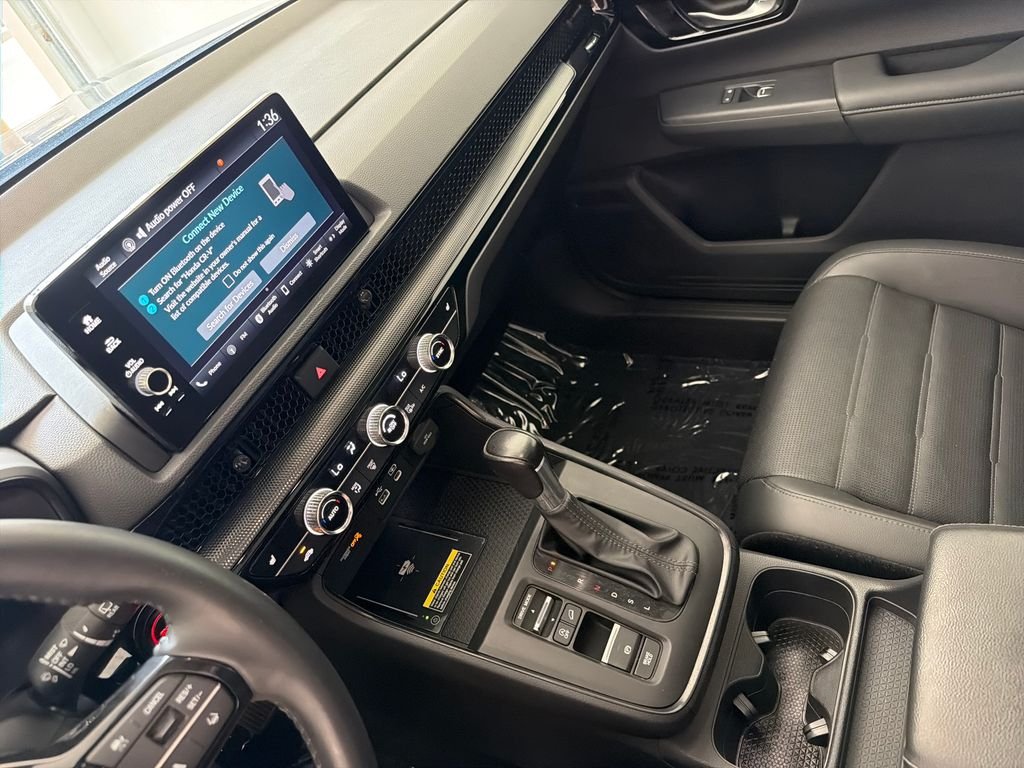 Used 2024  Honda EX-L image 19