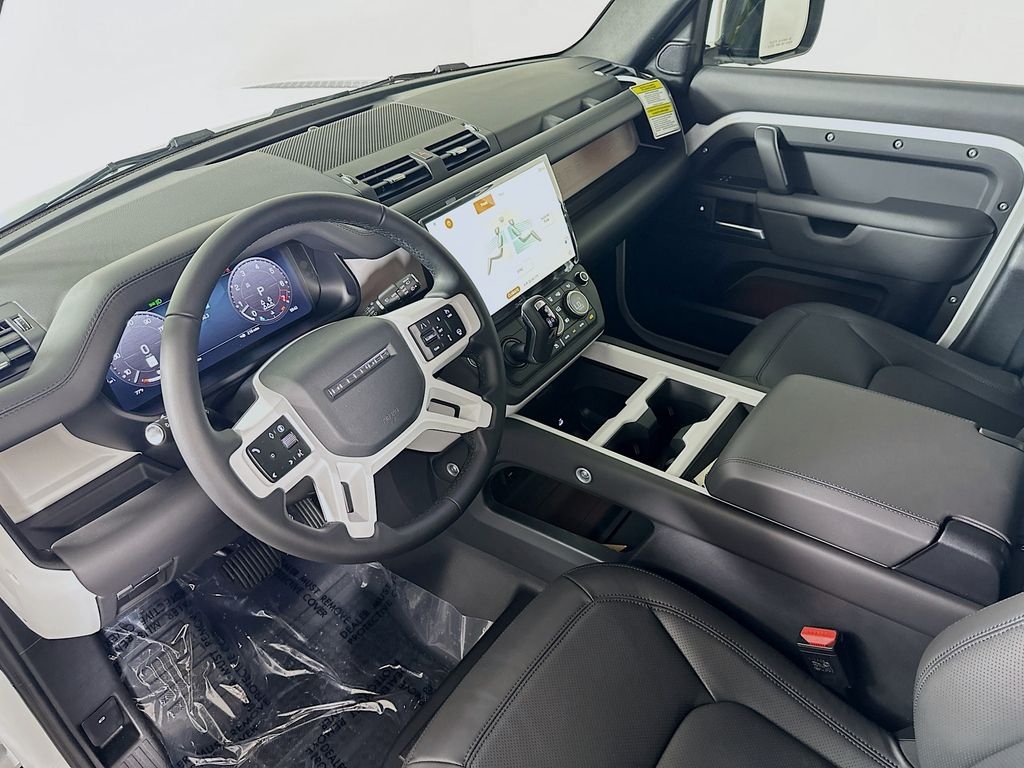 New 2026 Fuji White Land Rover X-Dynamic SE image 10