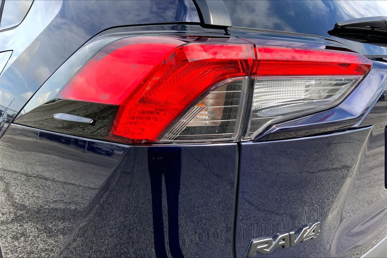 Used 2025 Blueprint Toyota XLE Premium image 28