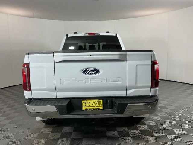 New 2025 Oxford White Ford Lariat image 5