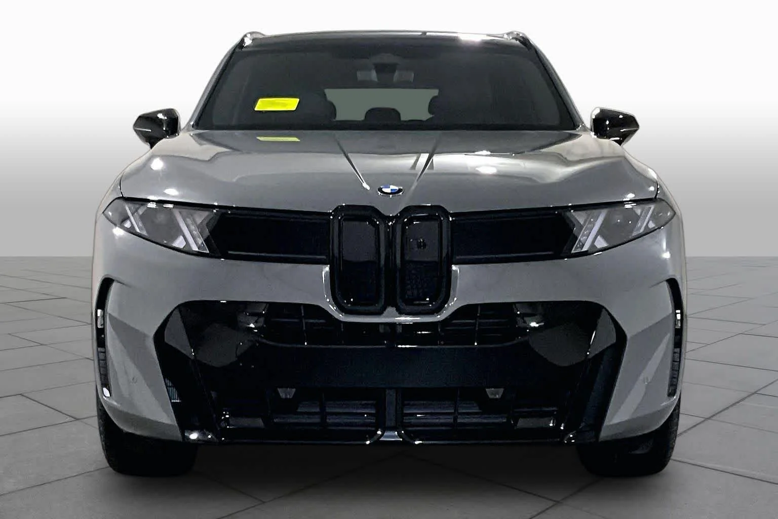 New 2027 Grey Pine Metallic BMW 40 xDrive image 2