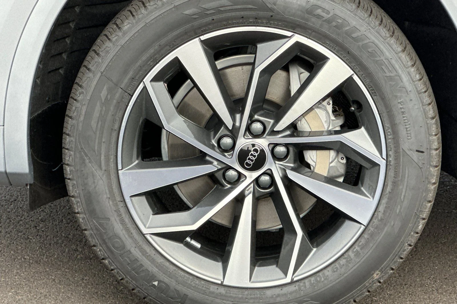 Used 2025 Silver Audi 45 S line Premium image 23