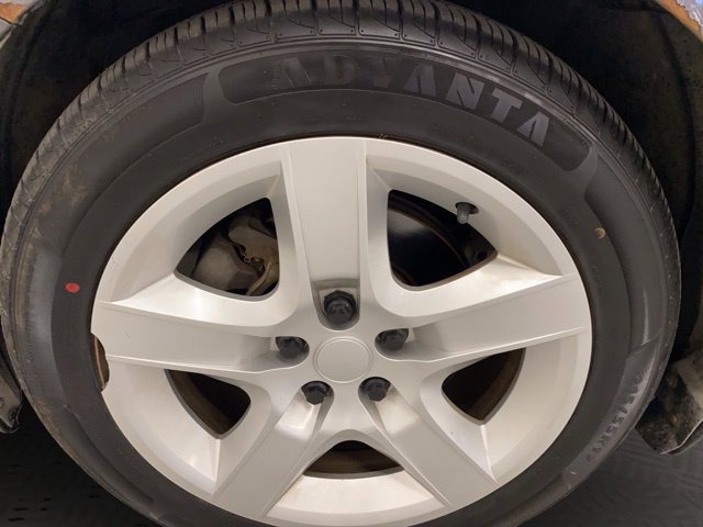 Used 2010 Beige Chevrolet LT image 14