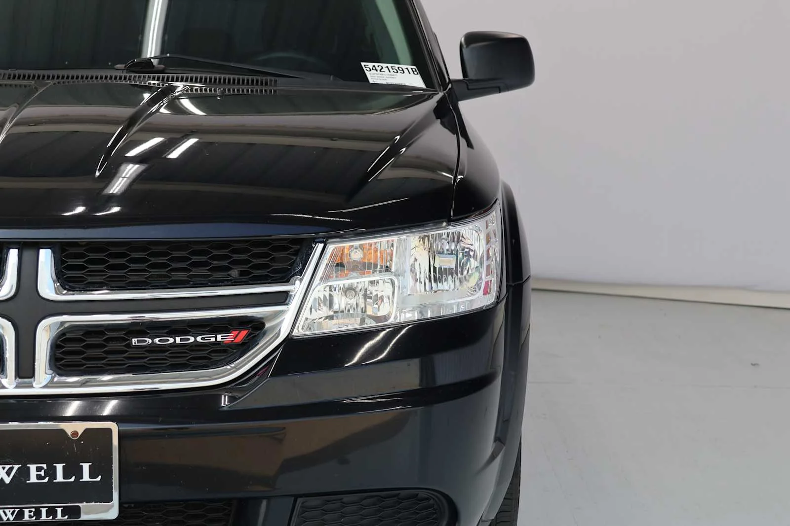 Used 2020 Pitch Black Clearcoat Dodge SE Value image 5