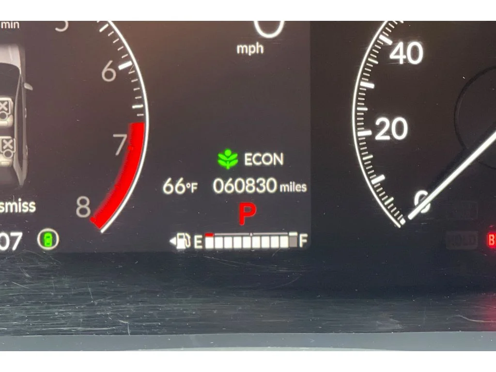 Used 2023 MILANO RED Honda Sport image 37