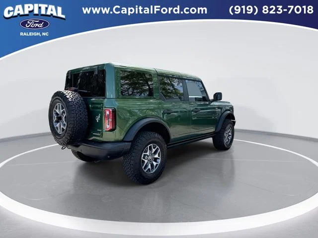 Used 2025 Green Ford Badlands image 8