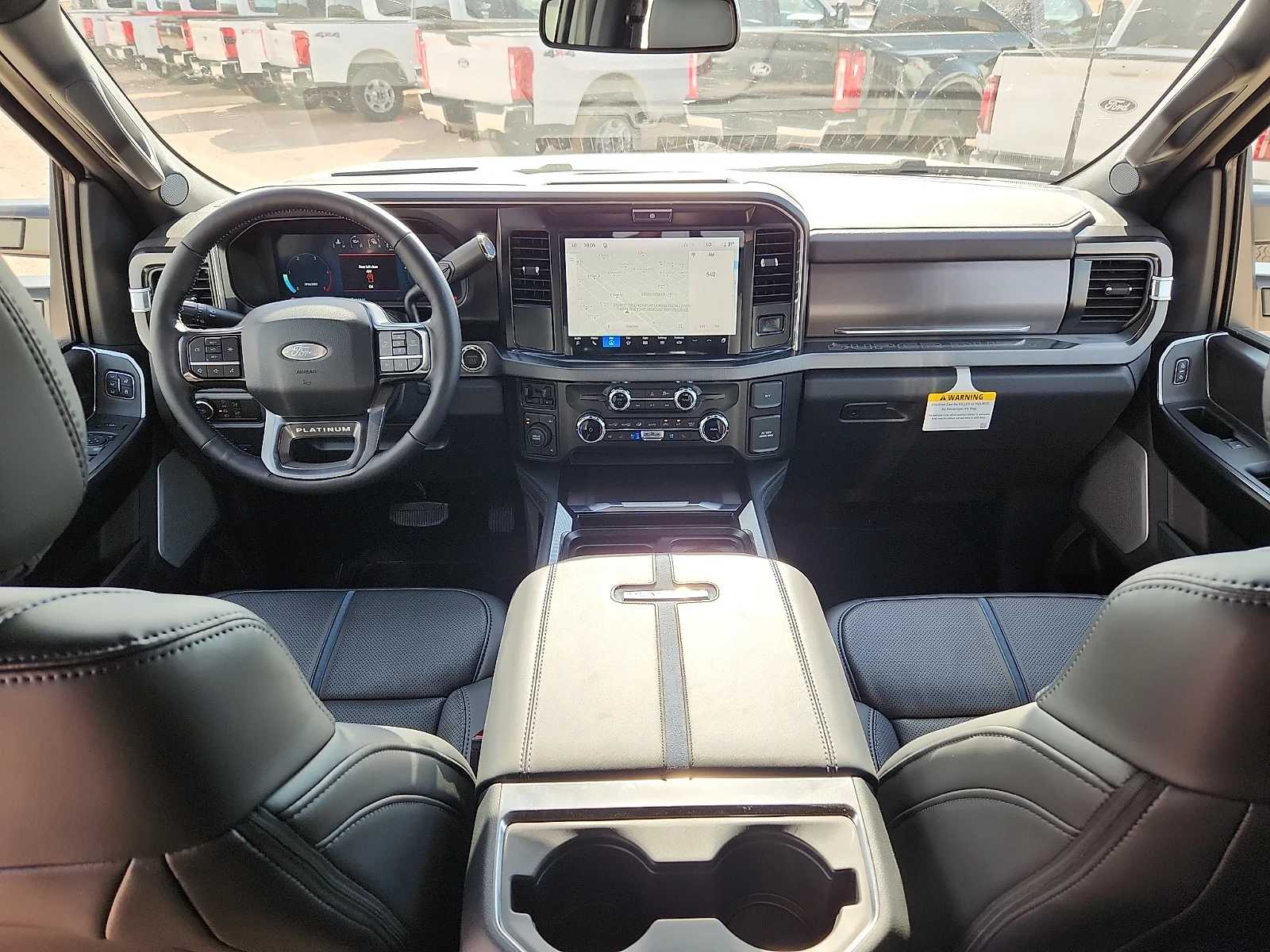 New 2027 Star White Metallic Tri-Coat Ford Platinum image 13