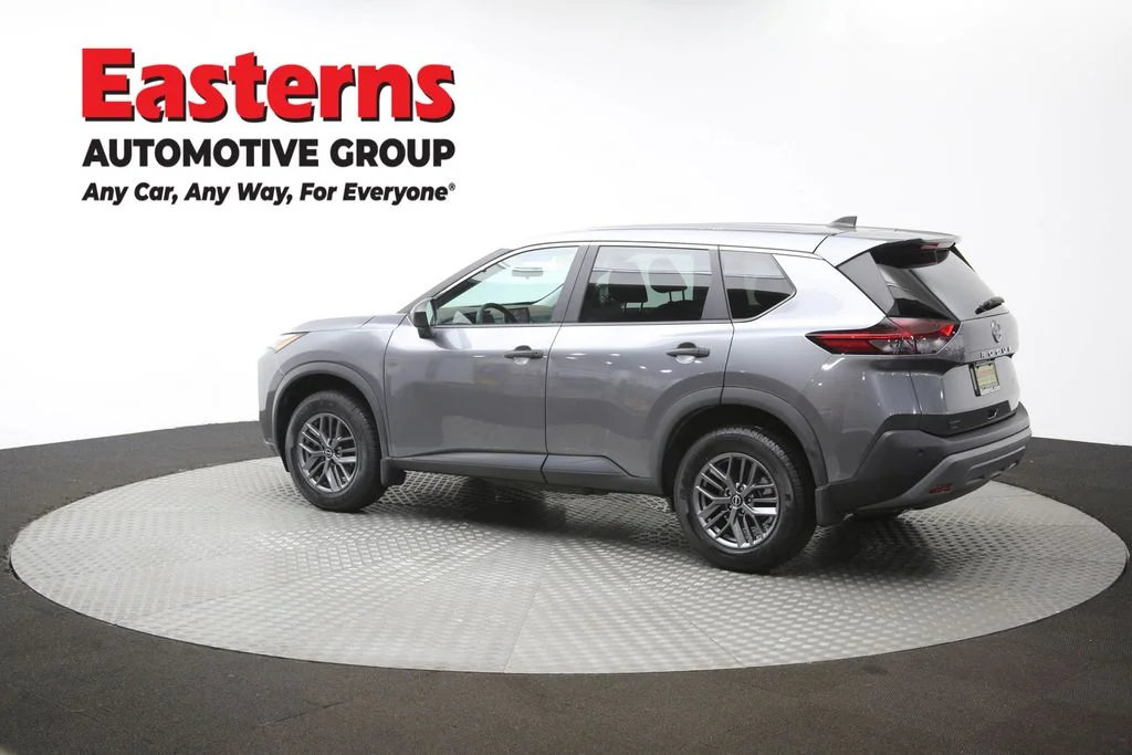 Used 2023 Gray Nissan S image 62
