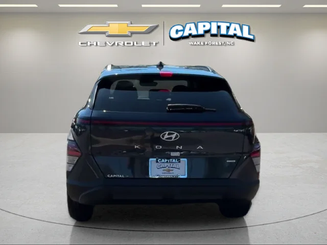 Used 2025 Blue Hyundai SEL image 4