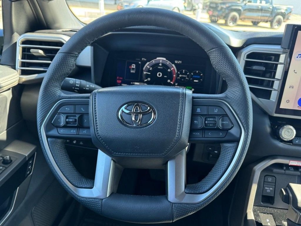 2025 Toyota Tundra Limited - Photo 14