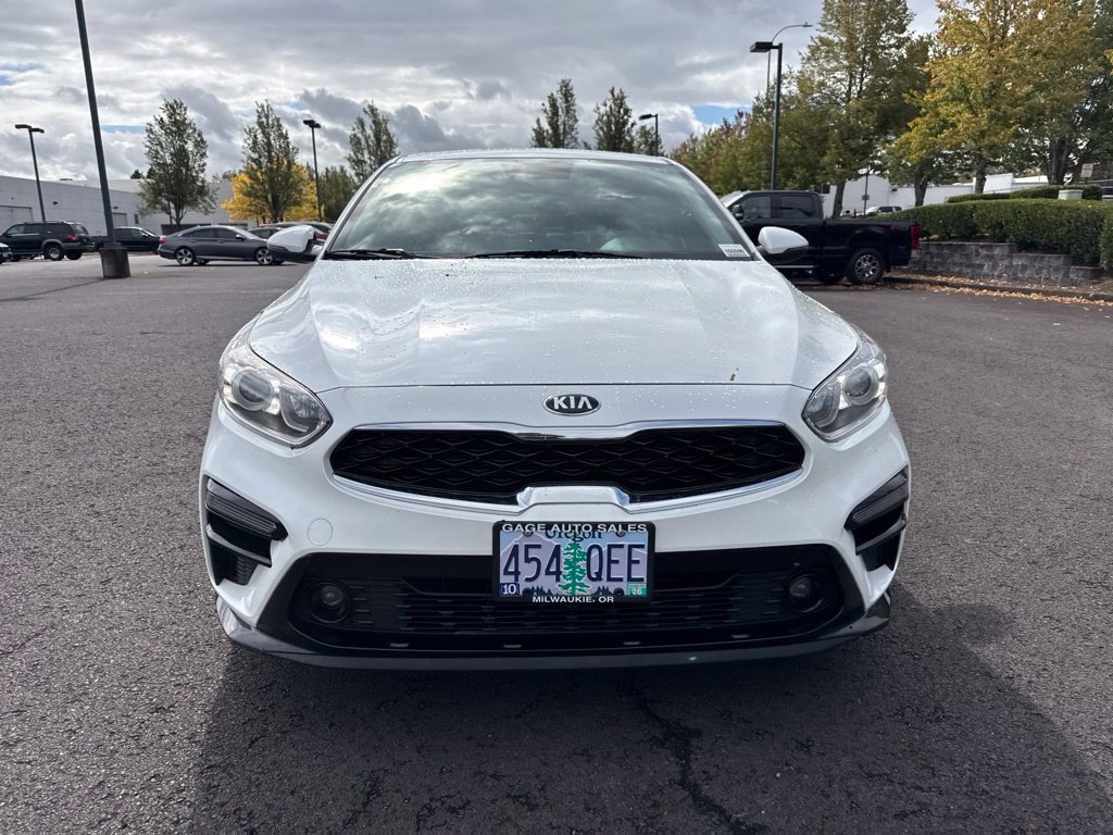 Used 2021 Snow White Pearl Kia EX image 2