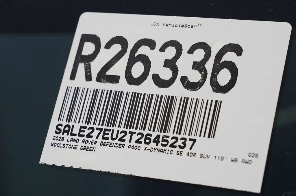 New 2026 Woolstone Green Land Rover X-Dynamic SE image 35