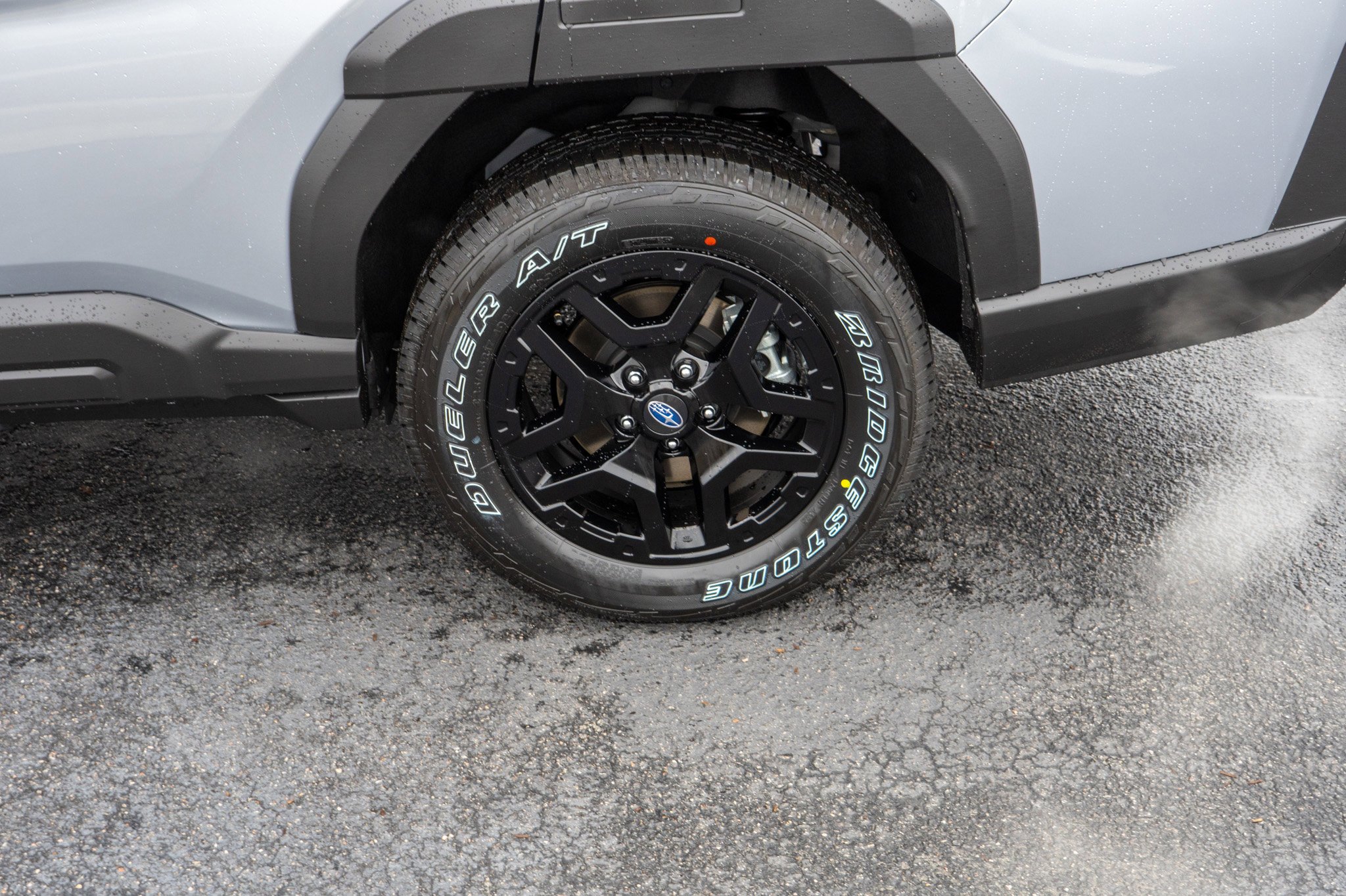 New 2026 ICE SILVER METALLIC Subaru Wilderness image 9