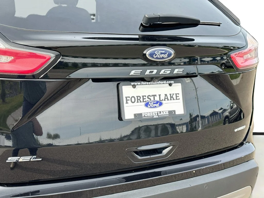 Certified Used 2024 Agate Black Metallic Ford SEL image 20