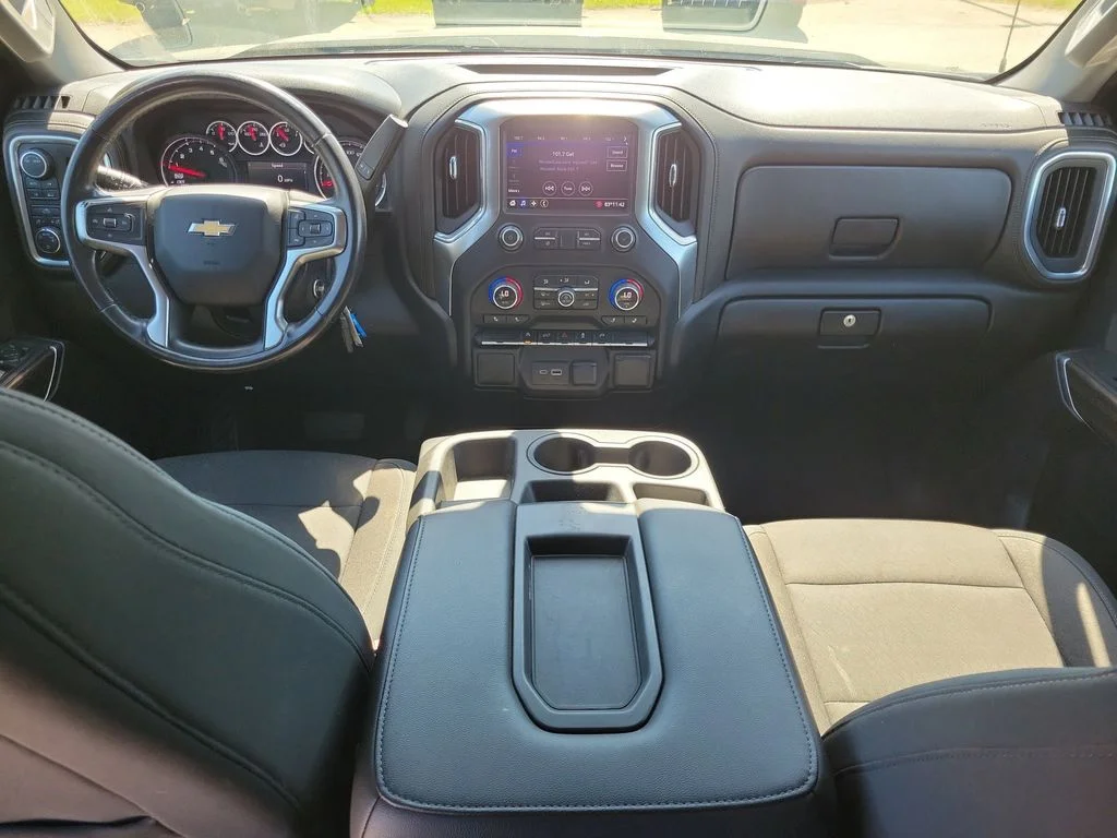 2020 Chevrolet Silverado 1500 LT - Photo 12