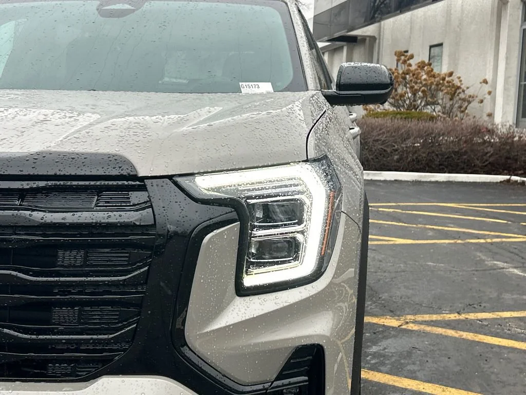New 2026 Riverstone Metallic GMC Elevation Black Edition image 12