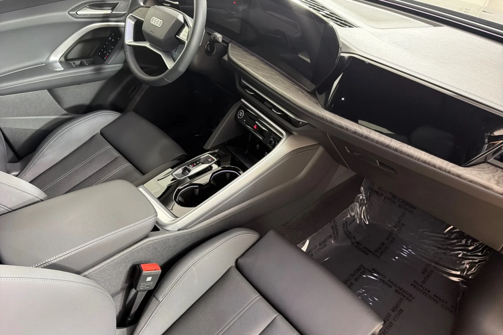 Used 2025 Tambora Gray Metallic Audi Premium Plus 2.0 TFSI quattro image 14