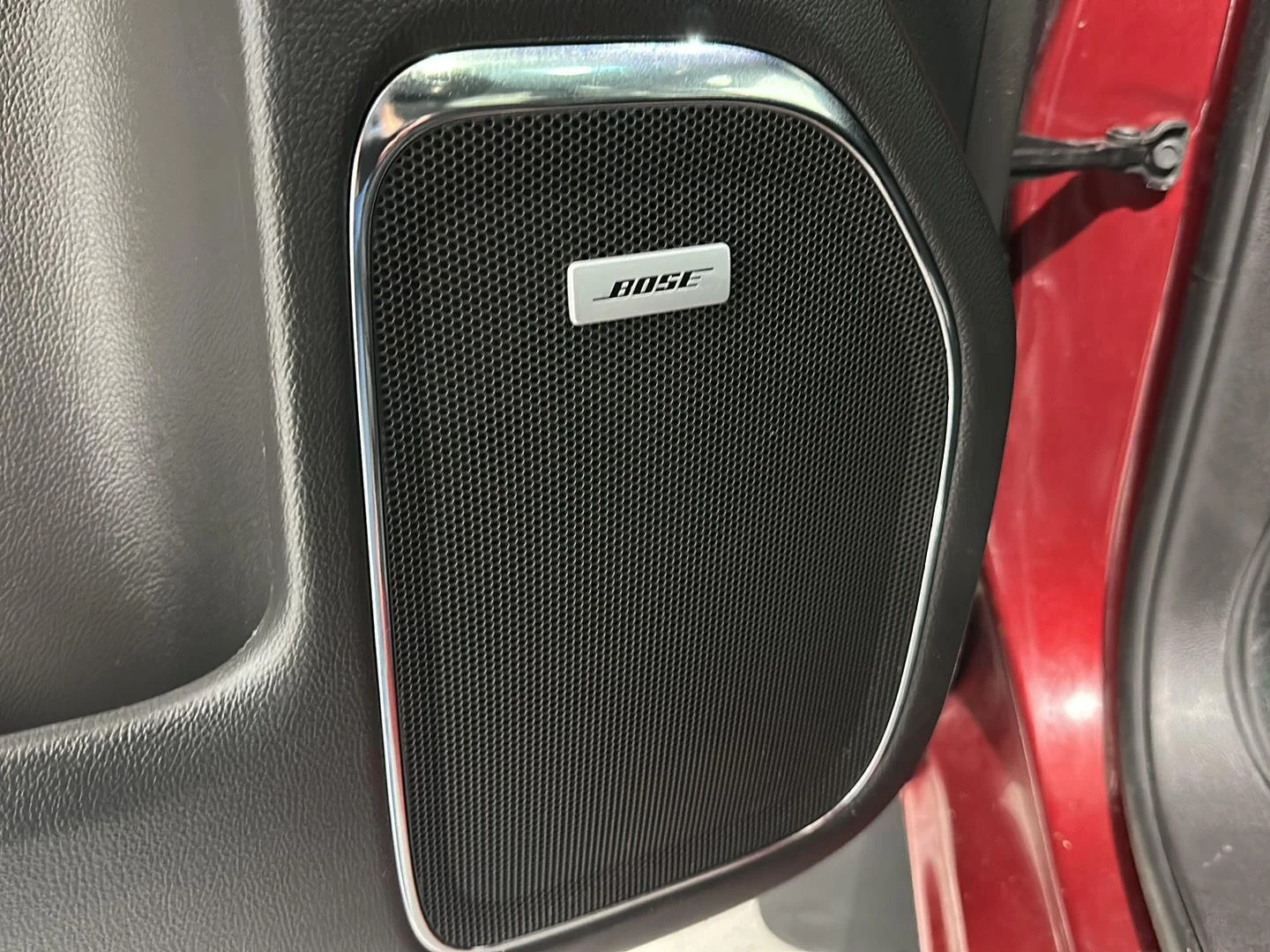Used 2018 RED QUARTZ TINTCOAT GMC Denali image 21