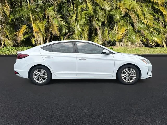 Used 2019 White Hyundai SEL image 3