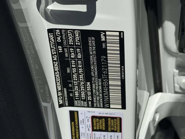 New 2026 White Mercedes-Benz GLC 300 image 16