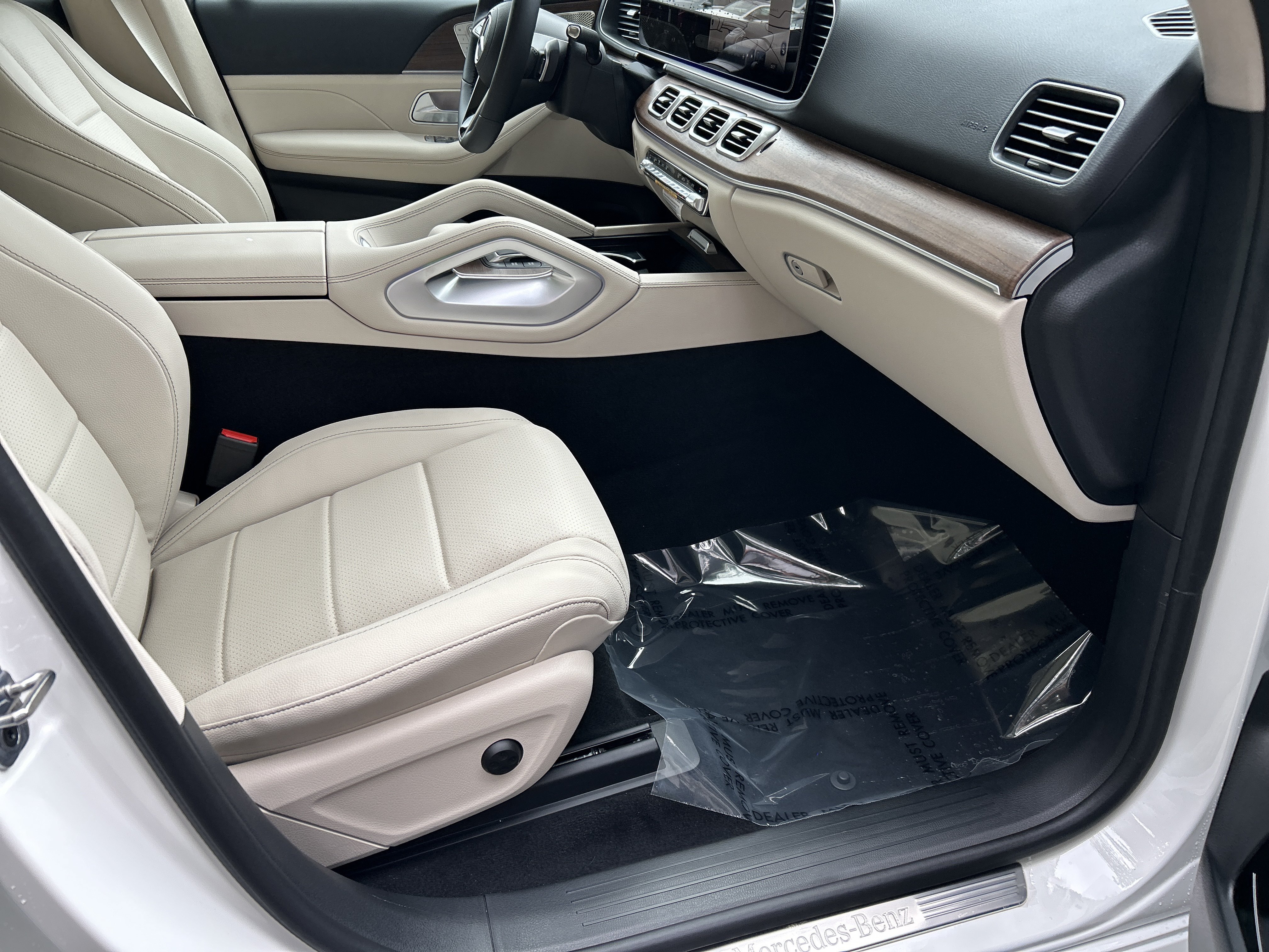 New 2026 Polar White Mercedes-Benz GLE 350 SUV image 43