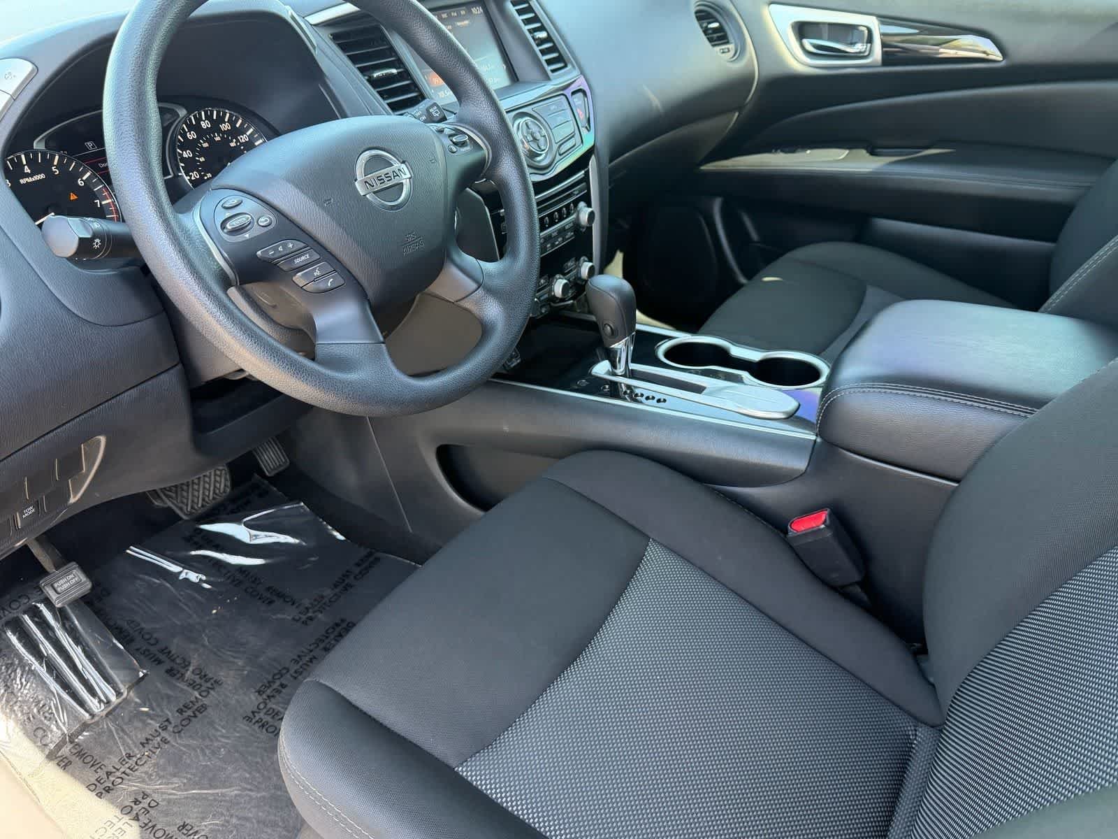 Used 2020 Nissan Pathfinder S with VIN 5N1DR2AN7LC625202 for sale in Avondale, AZ