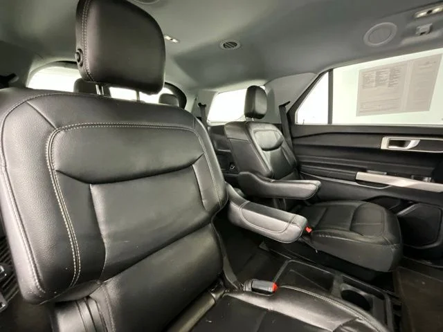 Used 2020 Silver Ford XLT image 15