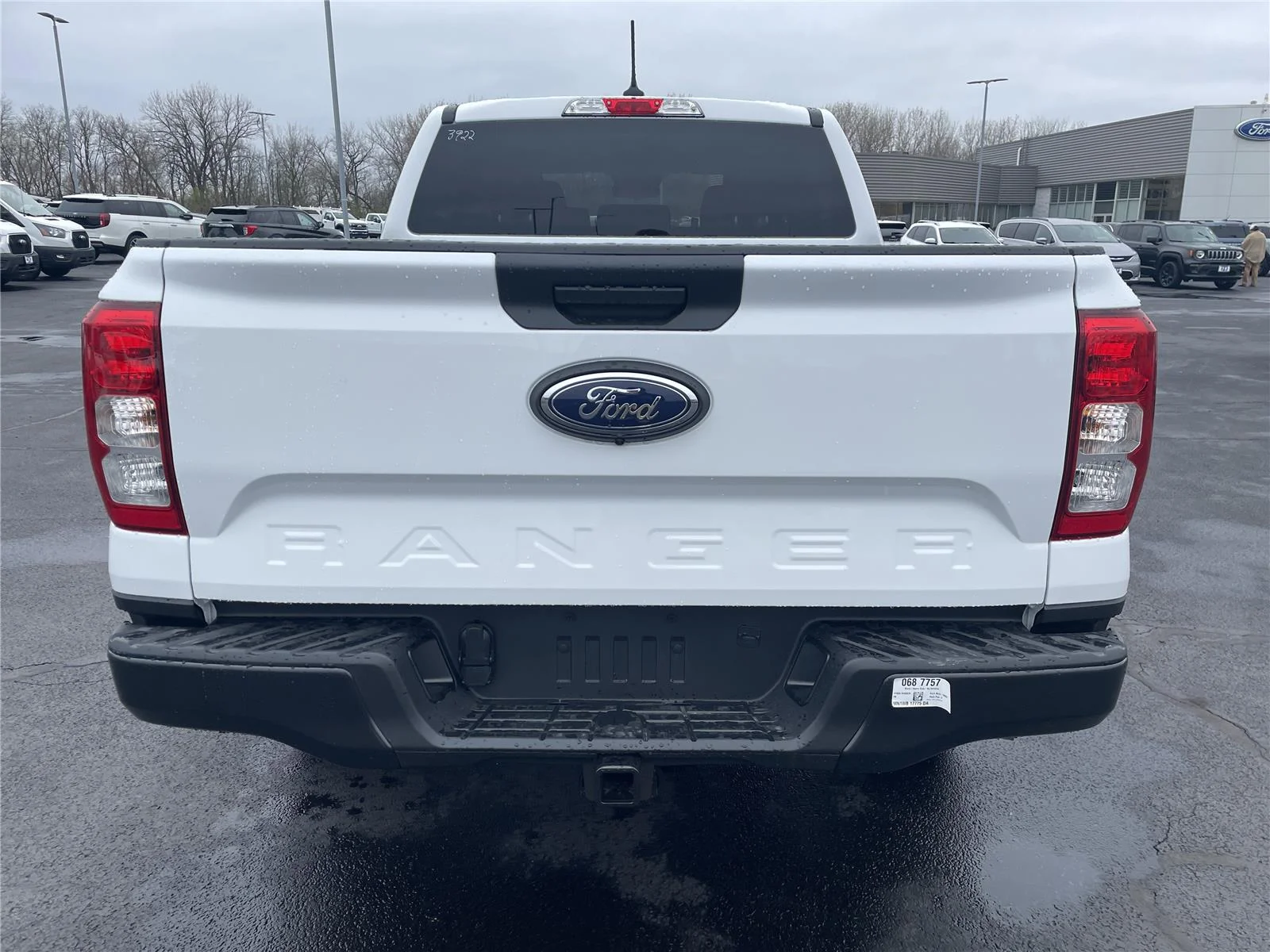 New 2026 Oxford White Ford XL image 4