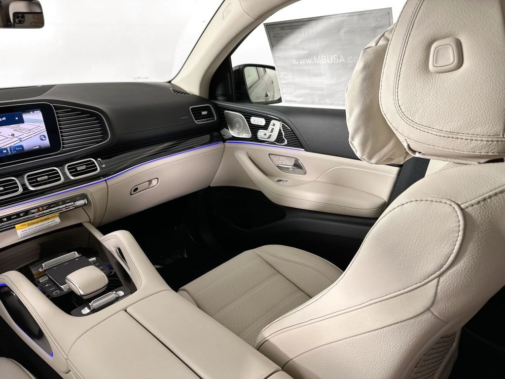 New 2026 MANUFAKTUR Alpine Grey Mercedes-Benz GLE 450 Coupe image 25