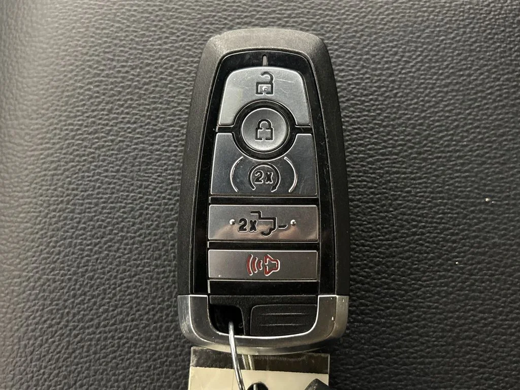 Certified Used 2023 Blue Ford XLT image 35