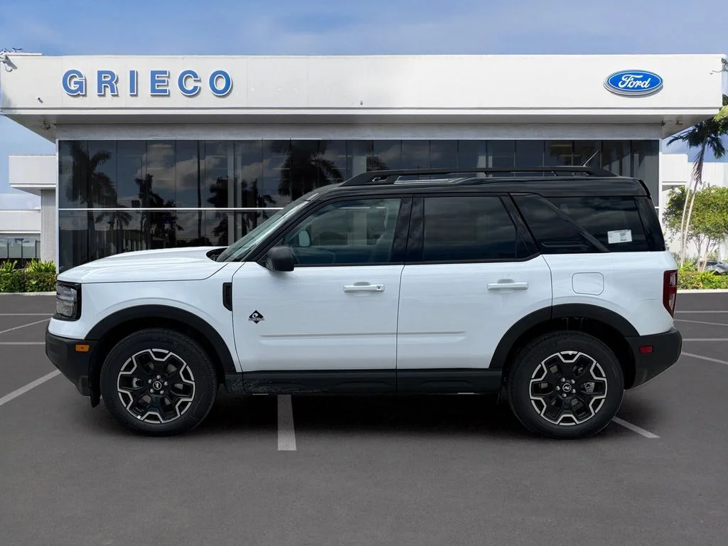 New 2026 Oxford White Ford Outer Banks® image 4