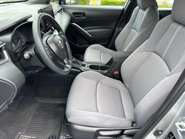 Used 2023 Silver Toyota Hybrid S image 28