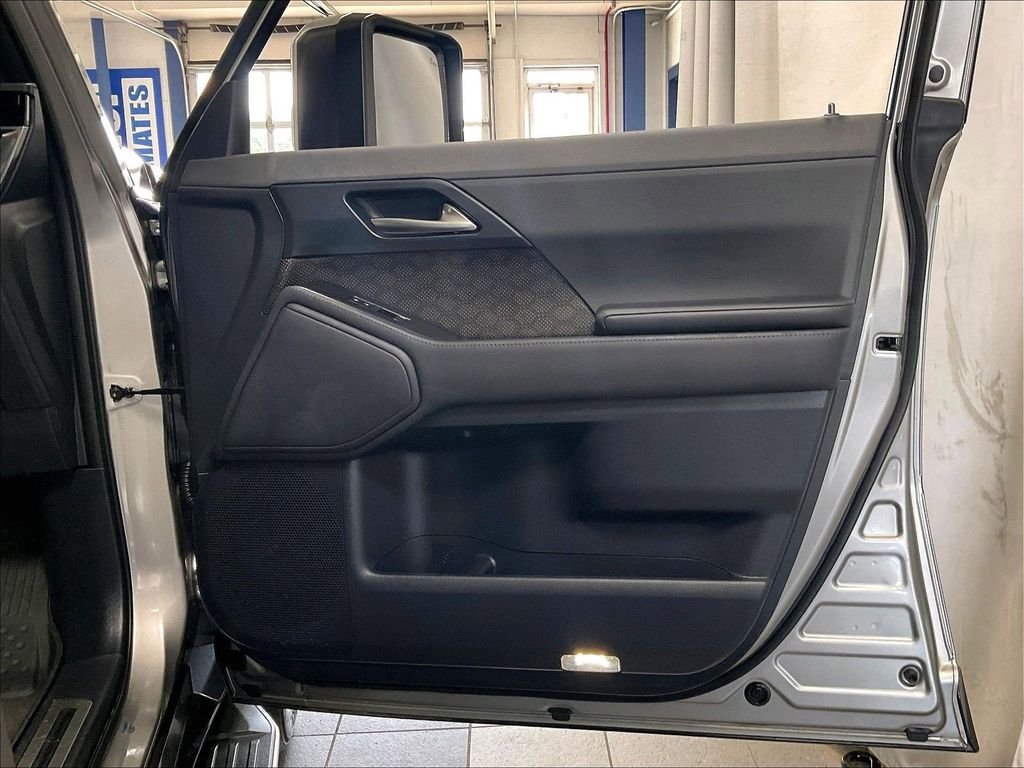 Used 2024 Silver Lexus 550 Premium+ image 12