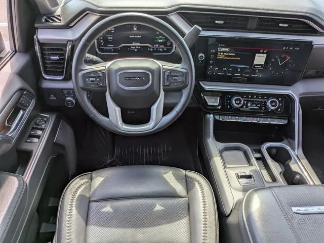 Used 2024 Onyx Black GMC Denali image 11