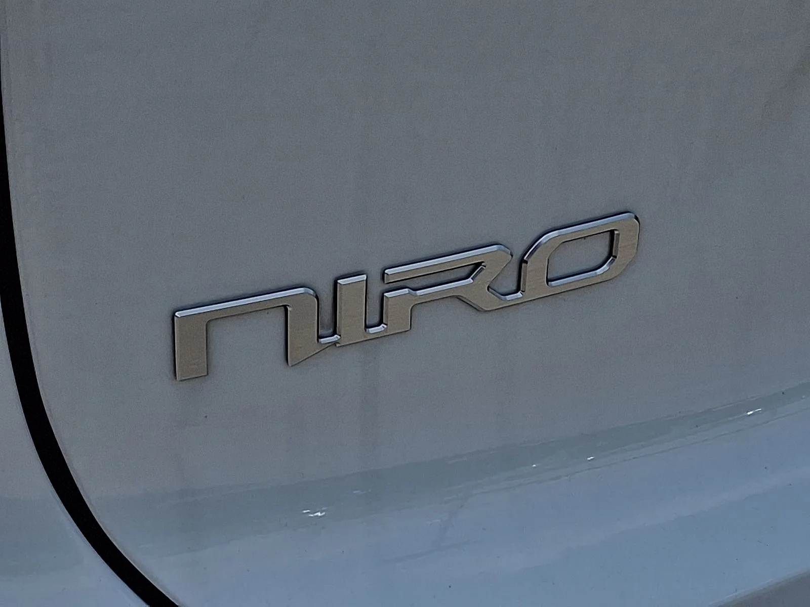 New 2026 White Kia EX image 22