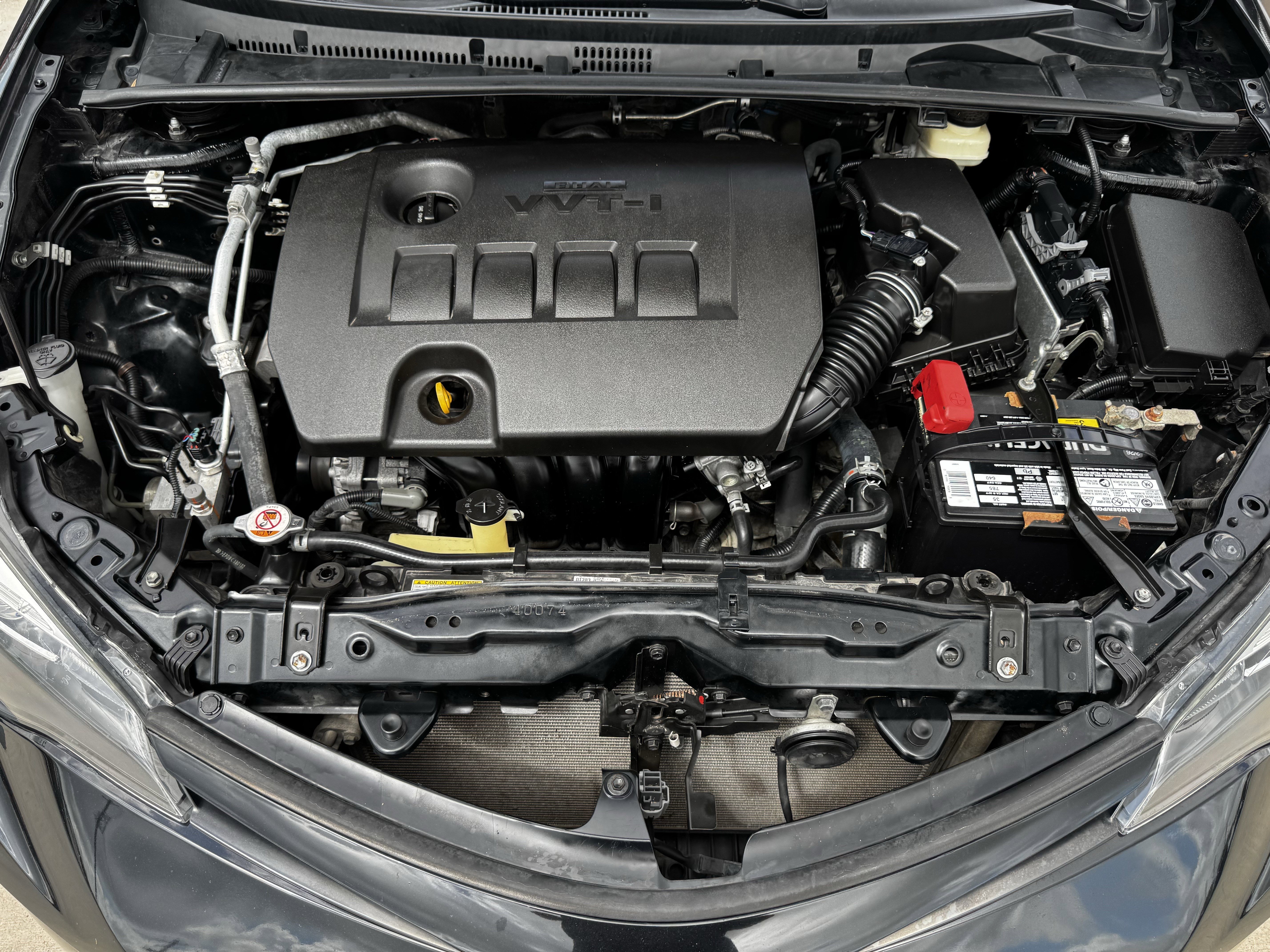 Used 2019 Black Sand Pearl Toyota L image 31