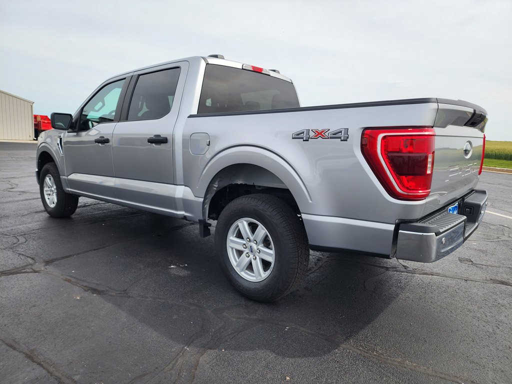 Used 2022 Iconic Silver Metallic Ford XLT image 8