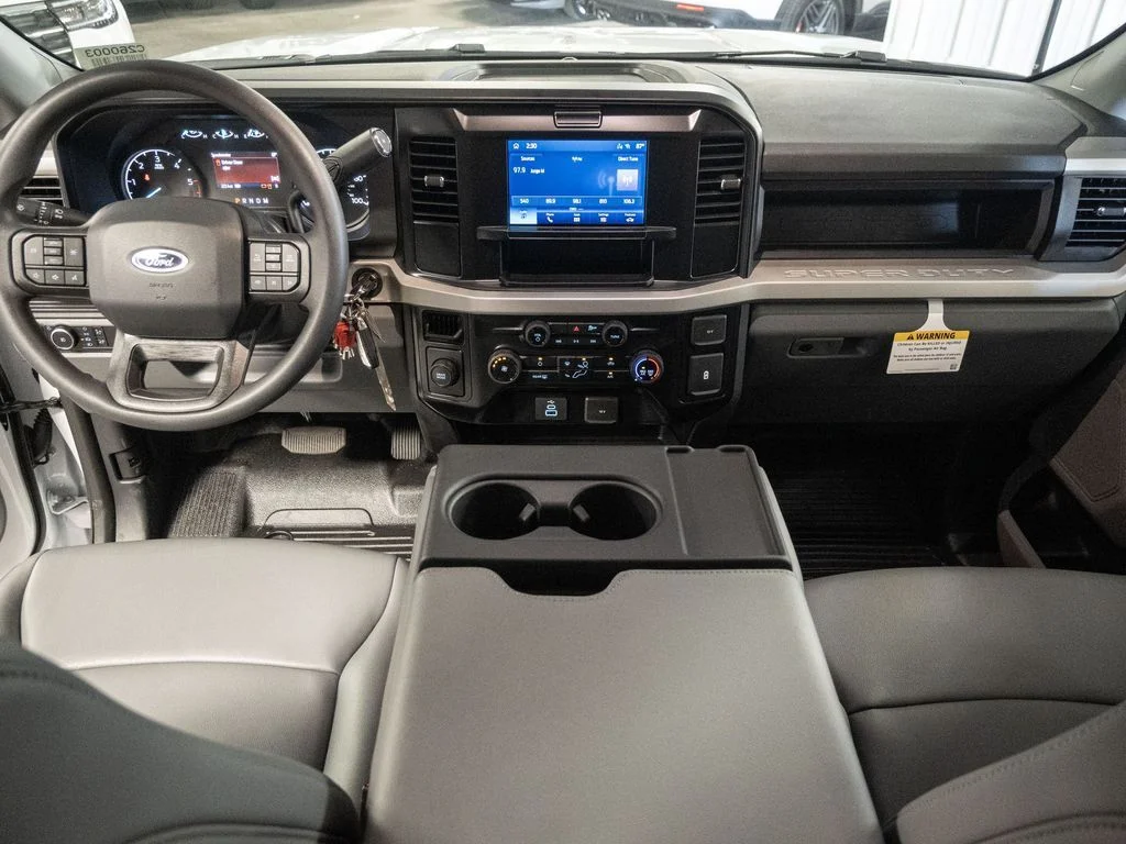 2026 Ford F-350 Super Duty Chassis Cab XL - Photo 20