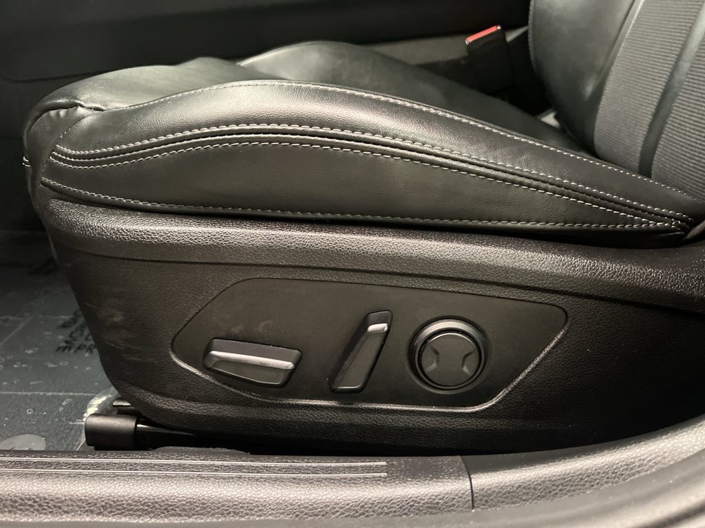 2023 Kia K5 GT-Line - Photo 12