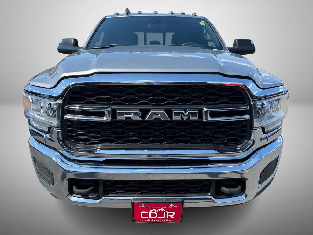 Used 2022 Silver Ram Tradesman image 7