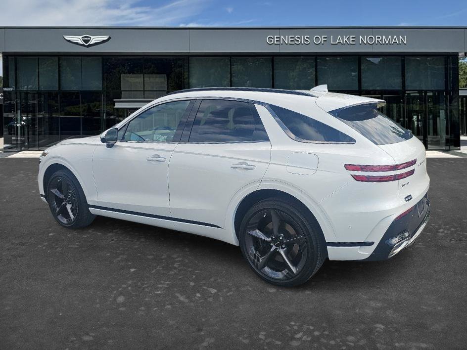 Certified Used 2026 Uyuni White Genesis 2.5T Sport Prestige image 6