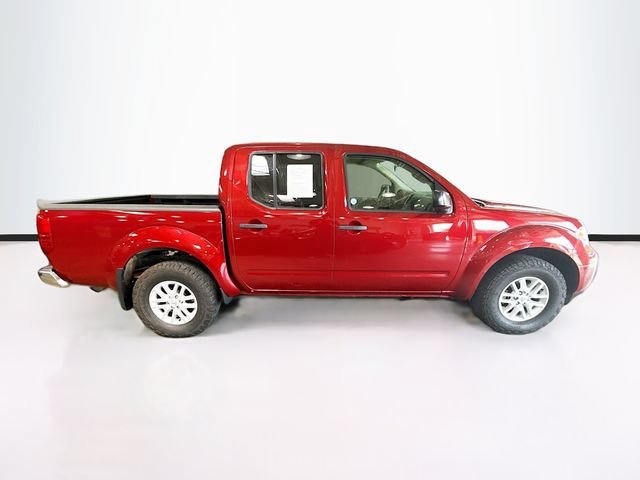 Used 2018 Red Nissan SV V6 image 5