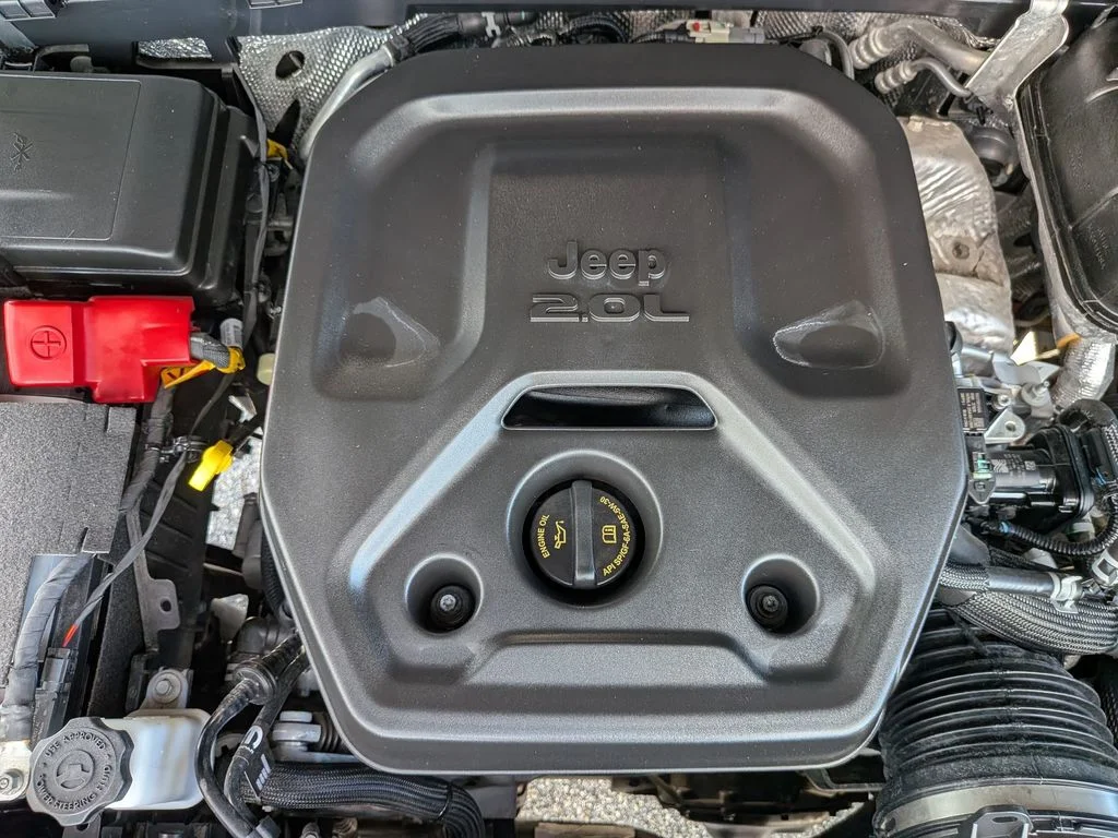 Used 2025 Gray Jeep Rubicon 4xe image 13