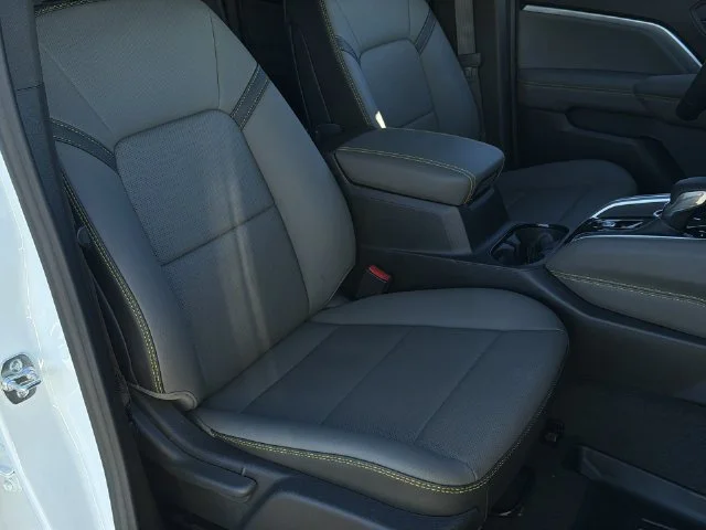 Used 2025 White Chevrolet ZR2 image 35