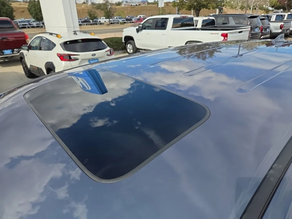 New 2027 Smoke Blue Pearl Honda EX-L image 5