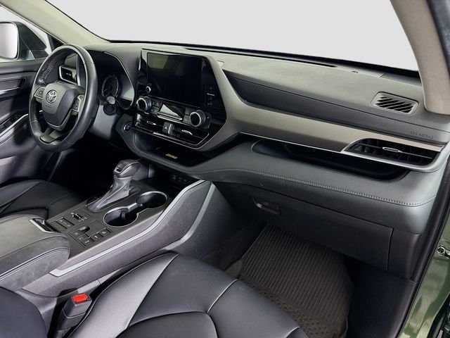 2023 Toyota Highlander XLE - Photo 30